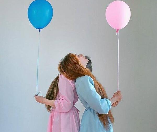 عکس رفیق صورتی
