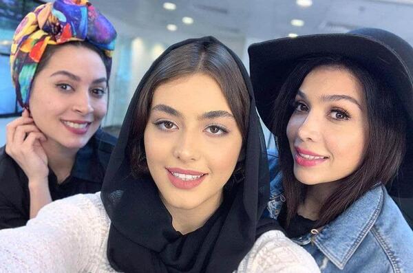عکس ریحانه پارسا در لباس عروس