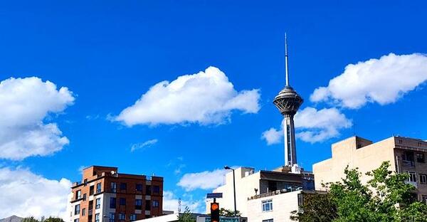 عکس برج میلاد تهران در روز