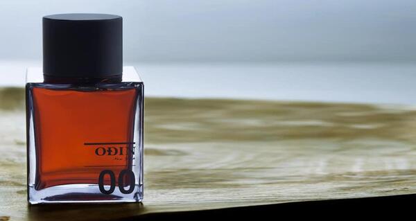 عکس عطر رمانتیک
