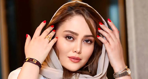 چادری عکس دختر باحجاب با عینک دودی