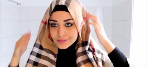 چادری عکس دختر باحجاب با عینک دودی