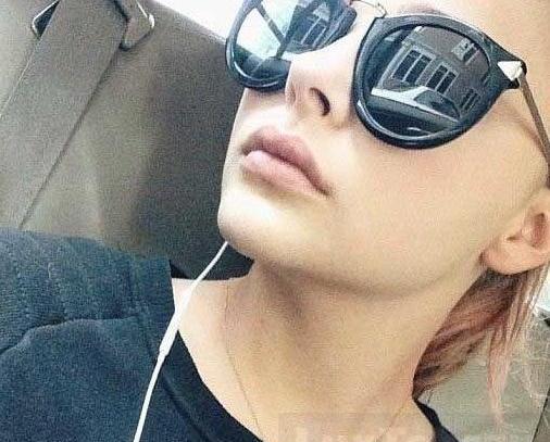 چادری عکس دختر باحجاب با عینک دودی