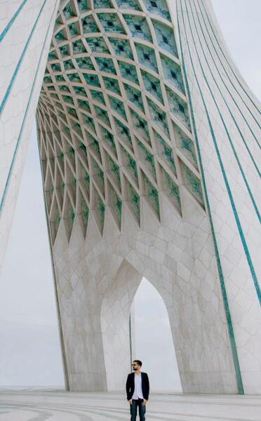 عکس بک گراند آزادی