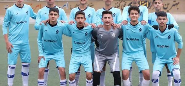 عکس ورزشگاه کارگران تهران