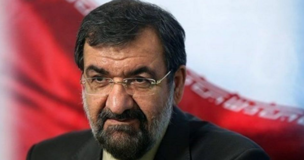 عکس کمربند بستن محسن رضایی