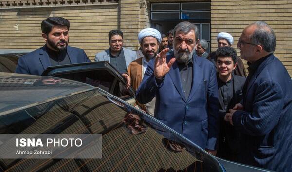 عکس کمربند بستن محسن رضایی