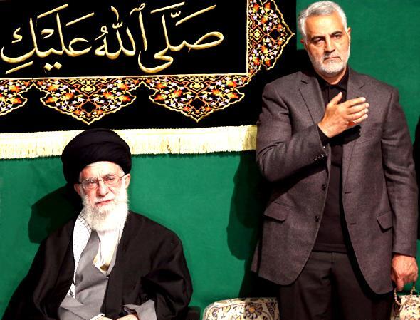 عکس عزاداری سردار قاسم سلیمانی