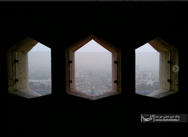 عکس داخل برج آزادی