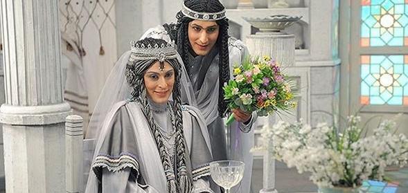 عکس واقعی برف پری در اب پریا