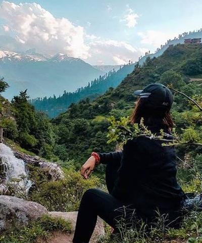 عکس دختر فیک در طبیعت