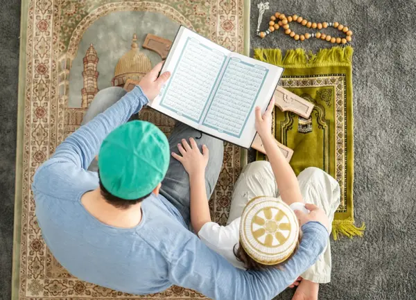 عکس سوتی قران خواندن جنتی