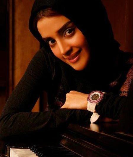 عکس کودکی الهه حصاری