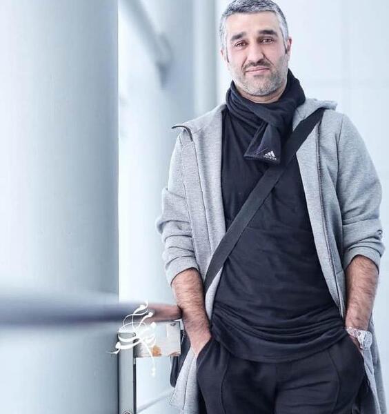 عکس دختر با حجاب ناراحت
