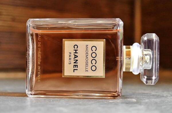 عکس عطر شنل