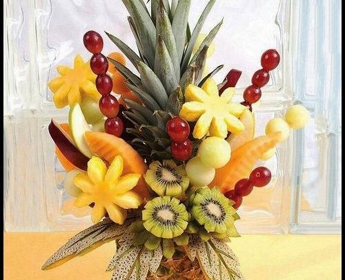 عکس ایده تزیین سبد میوه شب یلدا