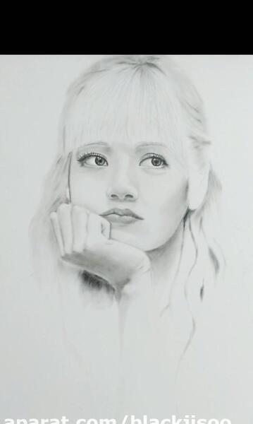 عکس طراحی لیسا