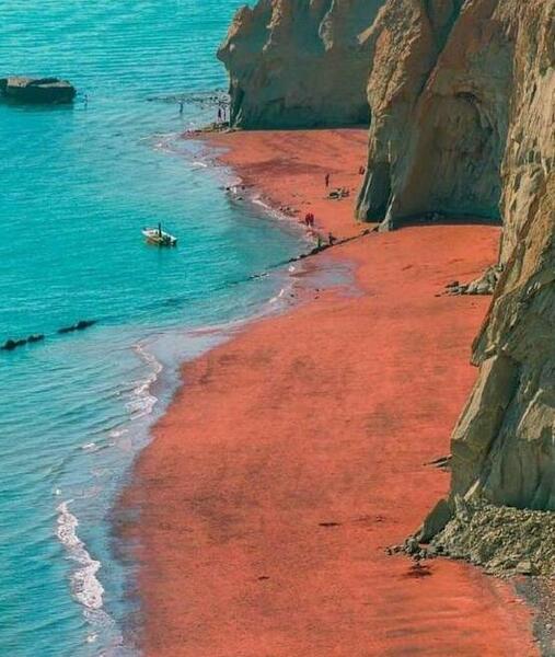 ژست عکس هرمز