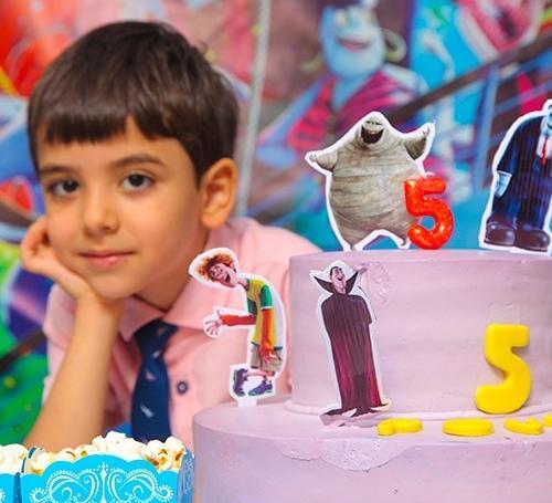 ژست عکس تولد کودک در خانه