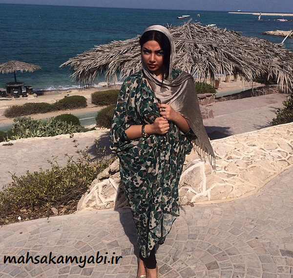 عکس مانتو فیروزه ای