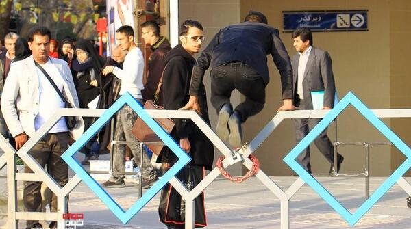 عکس چهارراه ایران خودرو