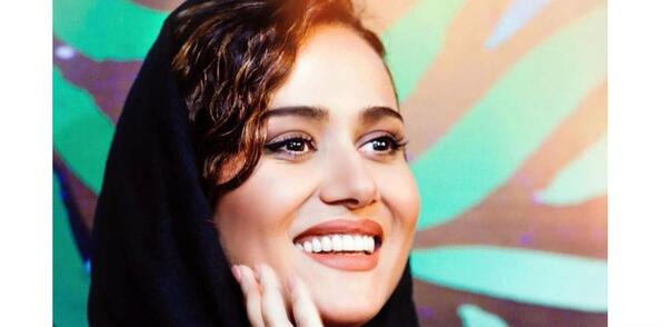 عکس بچگی پریناز ایزدیار