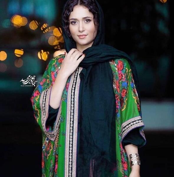 عکس بچگی پریناز ایزدیار
