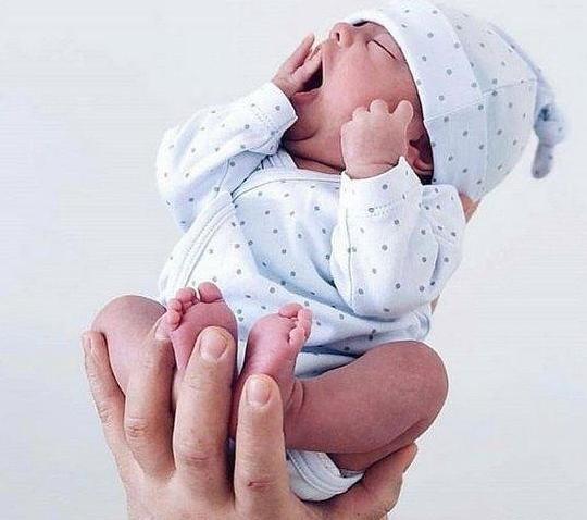 عکس نی نی کوچولو پسر و دختر