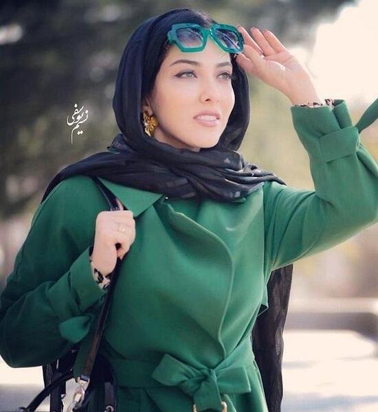 عکس های لیلا اوتادی با عینک