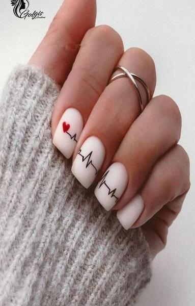عکس مدل ناخن عاشقانه جدید