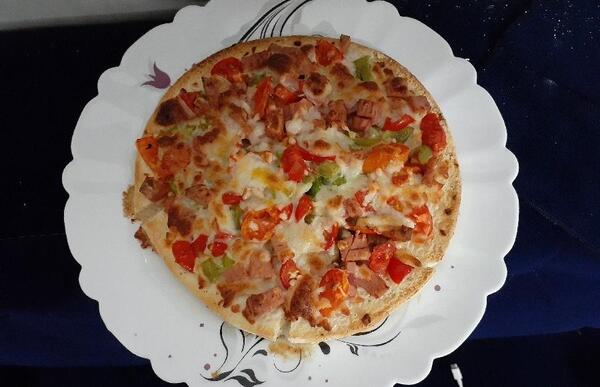 عکس پیتزا ساده