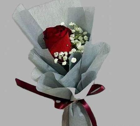 عکس گل رز توی شیشه