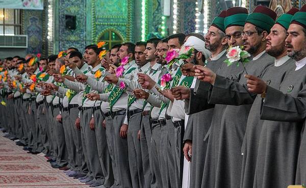 عکس خادمان حرم امام حسین