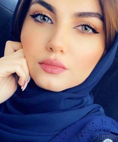 عکس رفیقانه دخترانه با حجاب