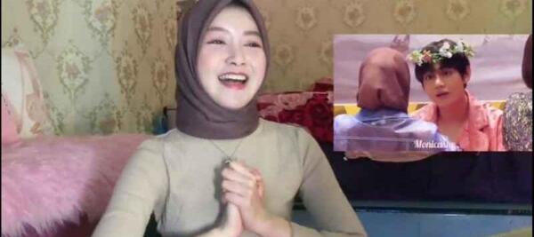 عکس بی تی اس دختر