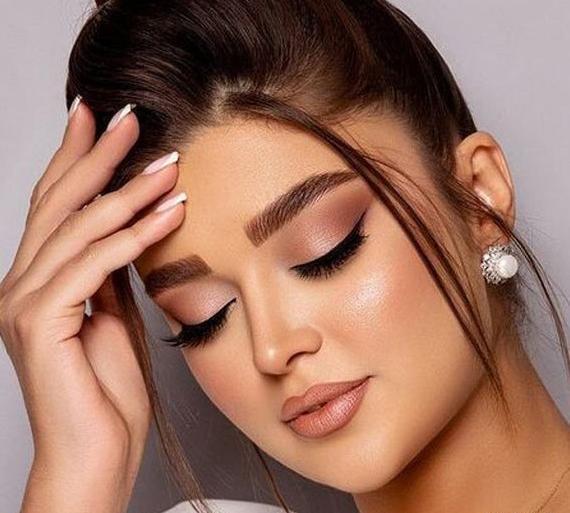 عکس عروس های چشم رنگی