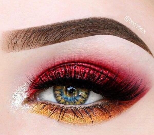 عکس عروس های چشم رنگی