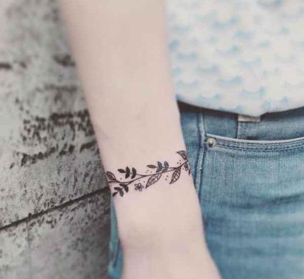 عکس های طرح حنا روی دست