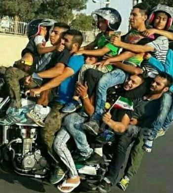 عکس خنده دار گروهی