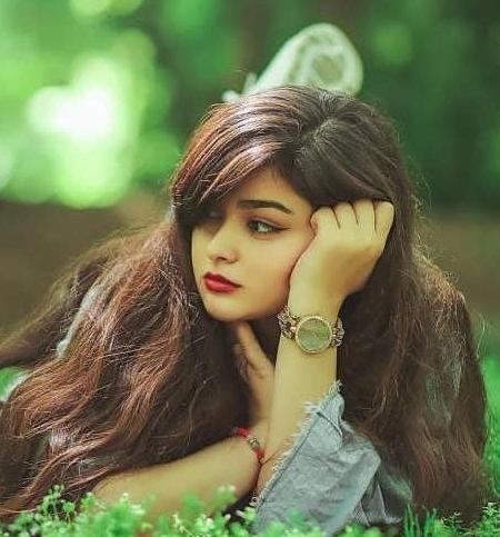 عکس دختر ژست قشنگ