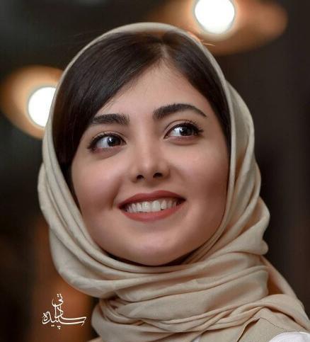 عکس زیبا کرمعلی و مادرش