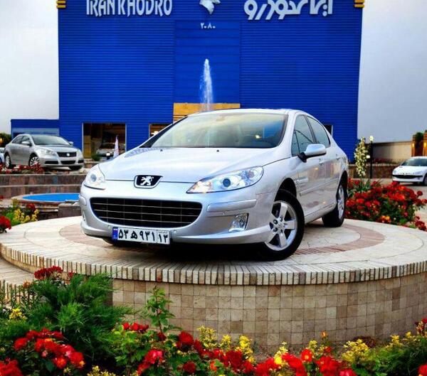 عکس نمایندگی ایران خودرو فومن