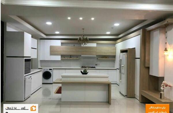 عکس دکوراسیون آشپزخانه با کابینت سفید
