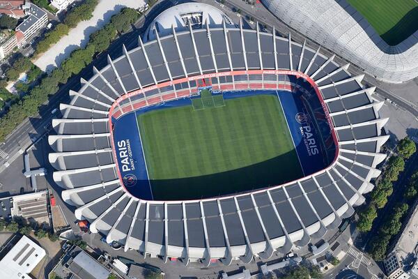 عکس ورزشگاه چوار