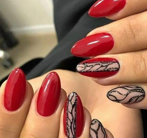 عکس مدل طراحی ناخن قرمز و مشکی
