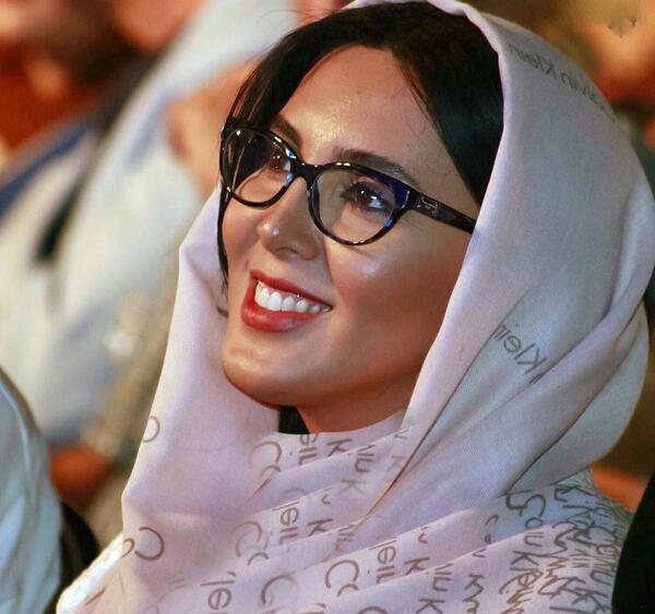 عکس لیلا بلوکات و همسرش و فرزندش