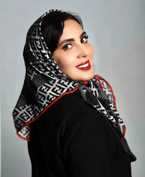 عکس لیلا بلوکات و همسرش و فرزندش