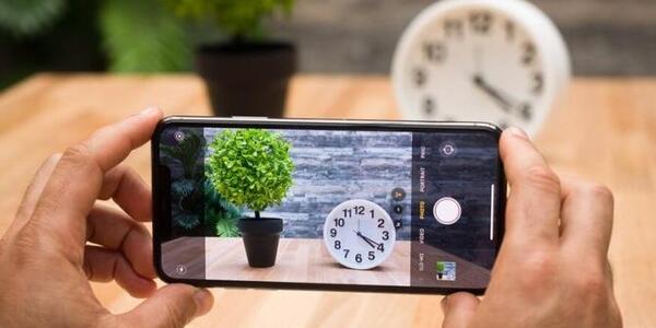 عکس دوربین گوشی آیفون ۱۲