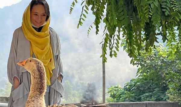 عکس های سرنا امینی و همسرش