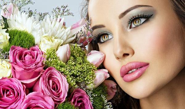 عکس زن زیبا طبیعی
